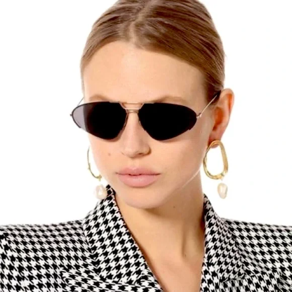 Dior | Accessories | New Christian Dior Paris Chic  display picture 2
